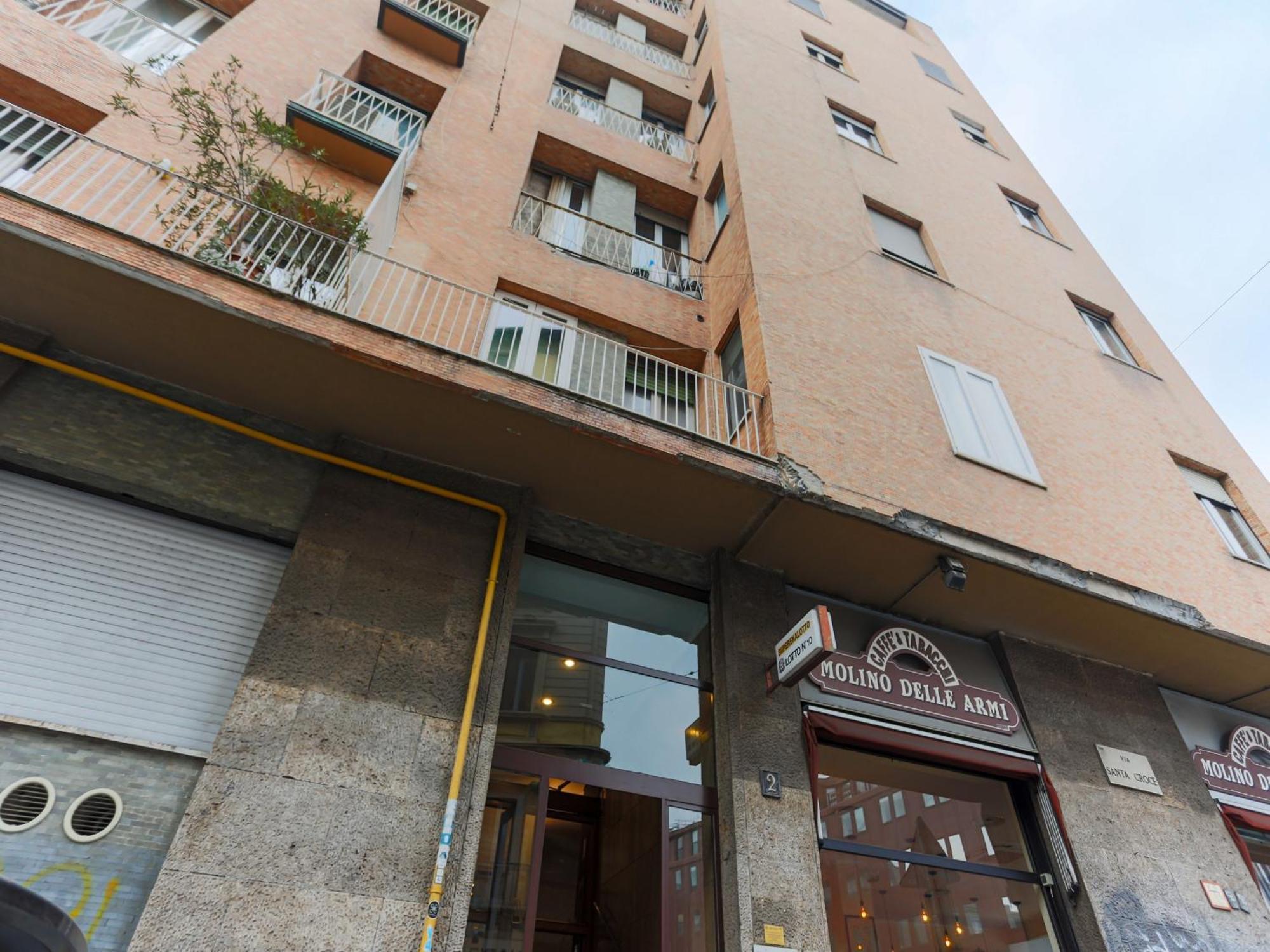The Best Rent - Cozy Two-Bedroom Apartment Near Colonne S Lorenzo Milan Exterior photo